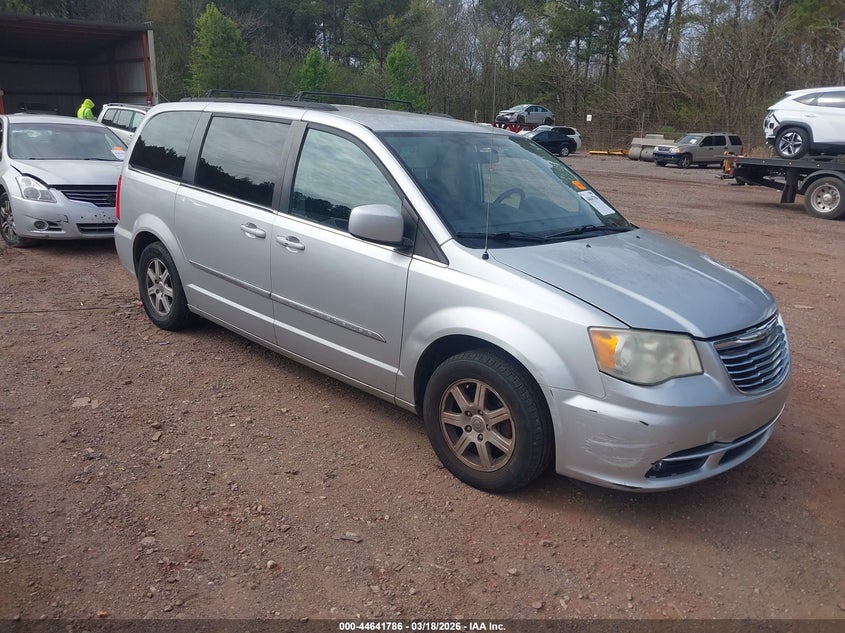 2011 Chrysler Town & Country Touring
