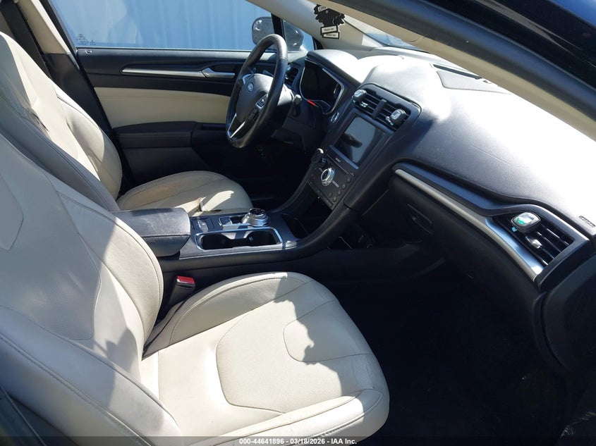 2017 Ford Fusion Hybrid Titanium