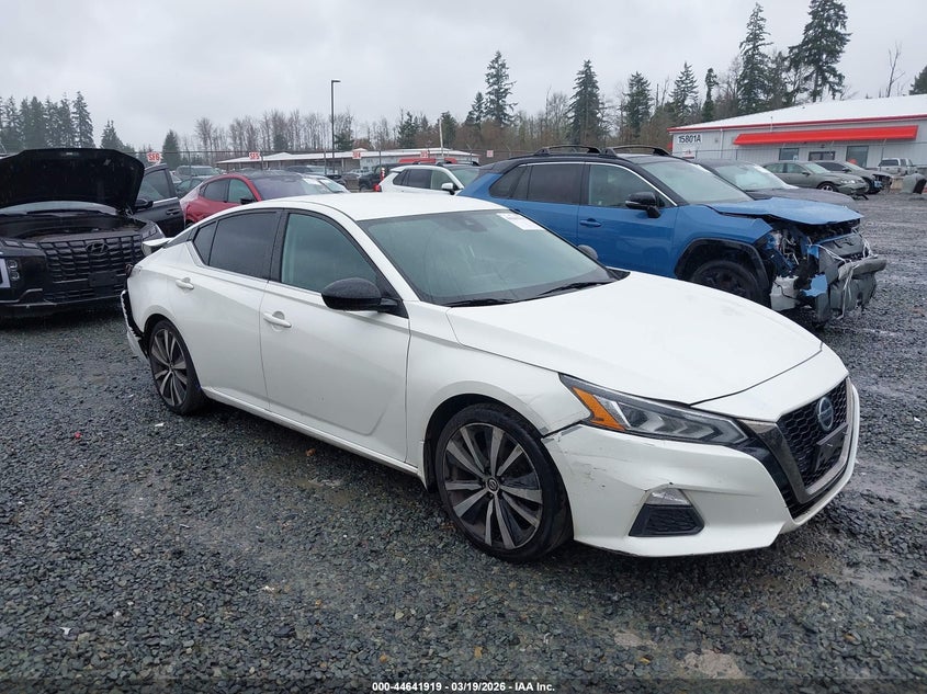 2020 Nissan Altima Sr Fwd