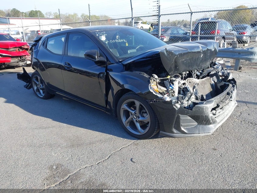 2019 Hyundai Veloster 2.0