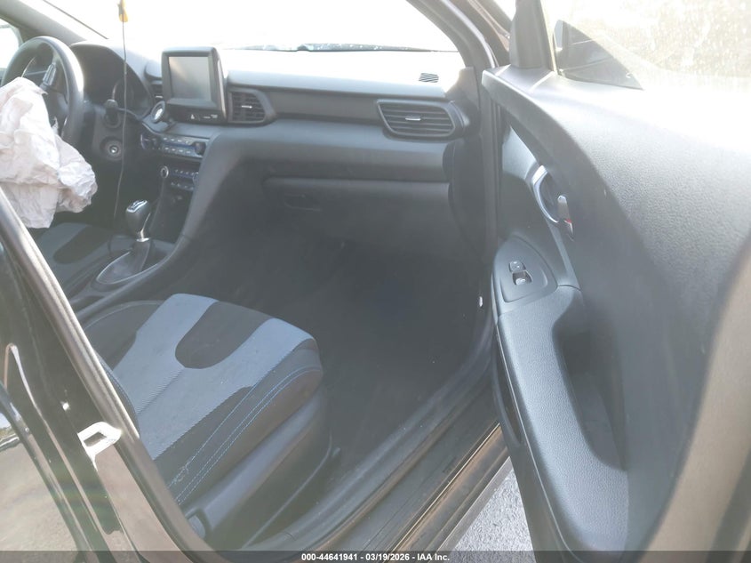 2019 Hyundai Veloster 2.0