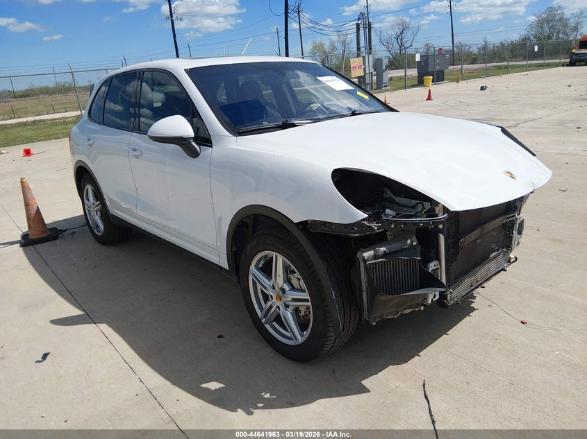 2016 Porsche Cayenne S