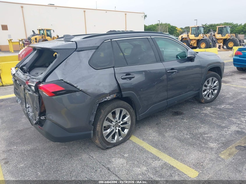 2024 Toyota Rav4 Xle Premium