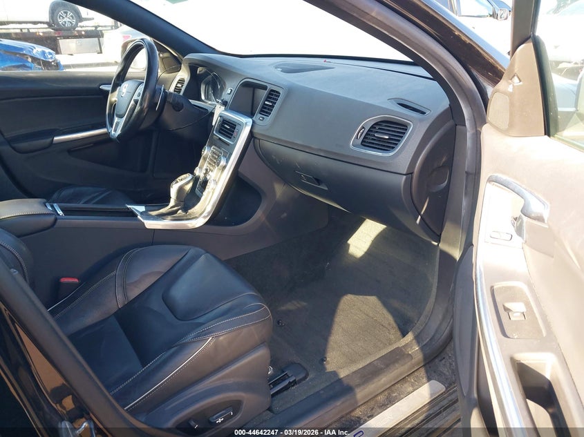 2016 Volvo S60 T5 R-Design Special Edition