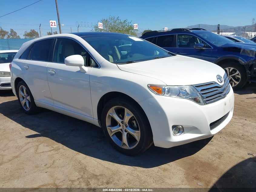 4T3ZK3BB8AU020382 2010 Toyota Venza Base V6 auction photo 1