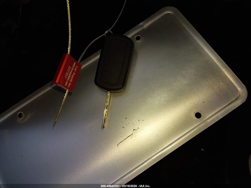 2006 Land Rover Lr3 V6 VIN: SALAE24436A408129 Lot: 44642351