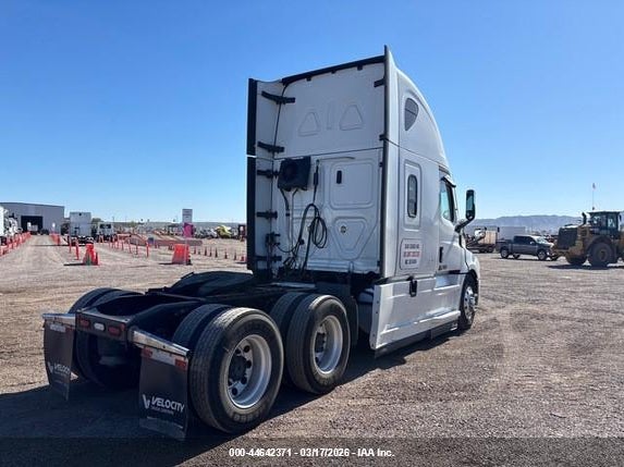 2021 Freightliner New Cascadia 126