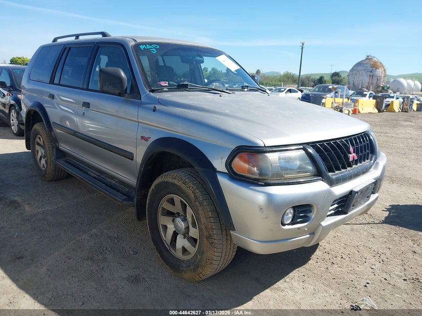 JA4MT31R71P060822 MITSUBISHI MONTERO SPORT Photo 1