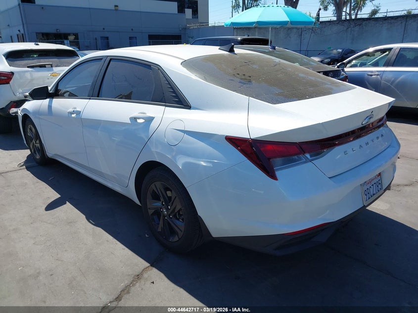 2022 Hyundai Elantra Sel