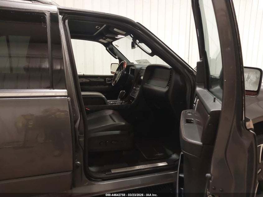 2017 Lincoln Navigator Reserve