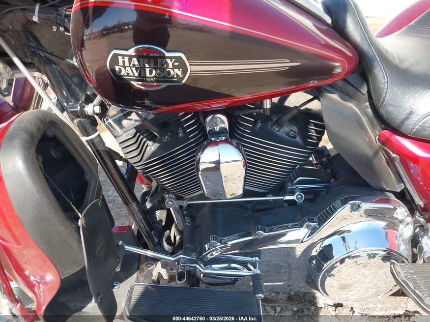 2012 Harley-Davidson Flhtcutg Tri Glide Ultra Classic VIN: 1HD1MAM15CB852594 Lot: 44642760