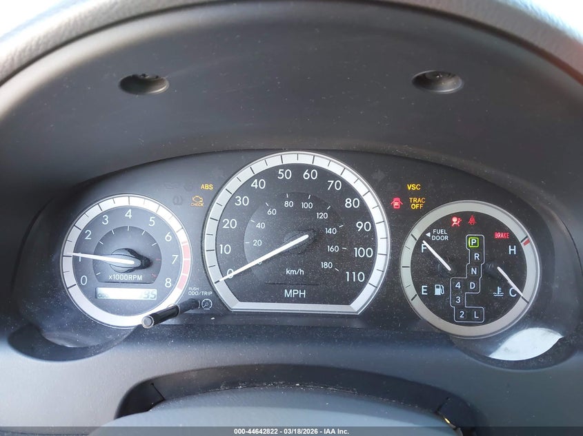 2008 TOYOTA SIENNA auction photo 7