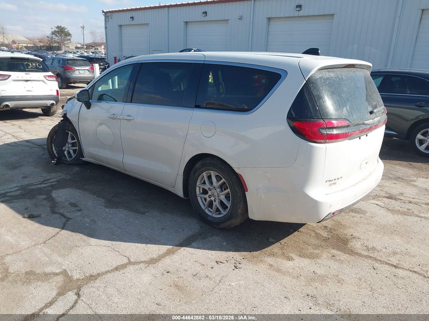 Vin: 2c4rc1bg3pr521373, lot: 45139899, chrysler pacifica touring l 20233