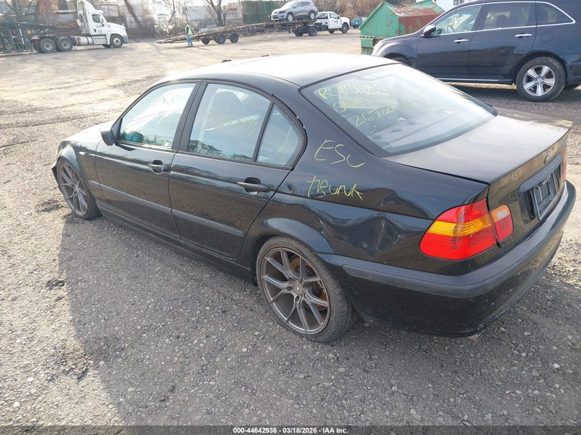 2004 BMW 325Xi