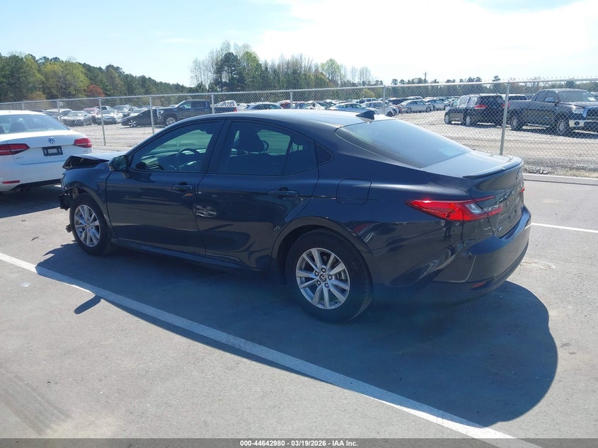 2025 Toyota Camry Le