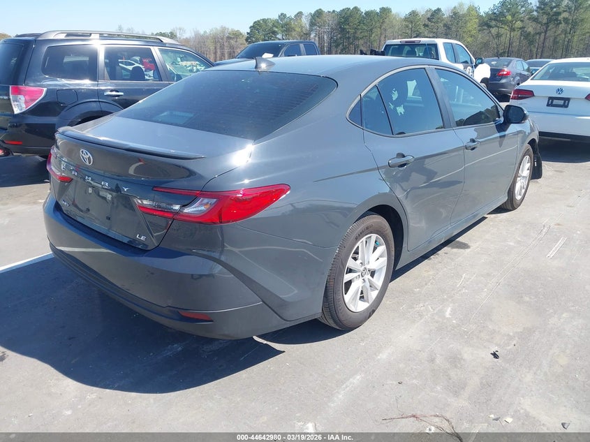 2025 Toyota Camry Le