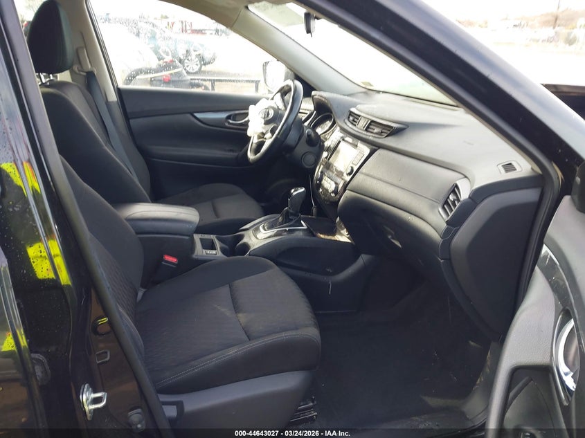 2019 Nissan Rogue Sv