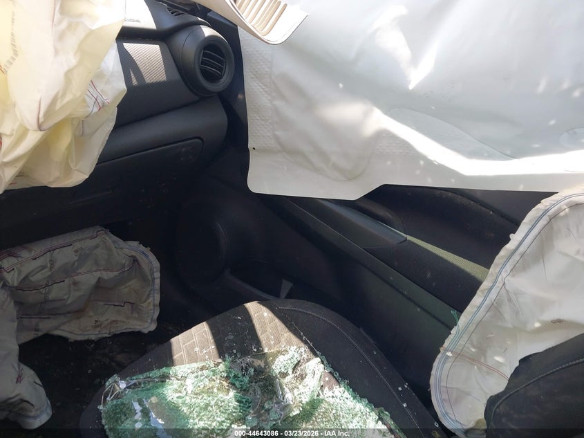 2022 Nissan Kicks S Xtronic Cvt