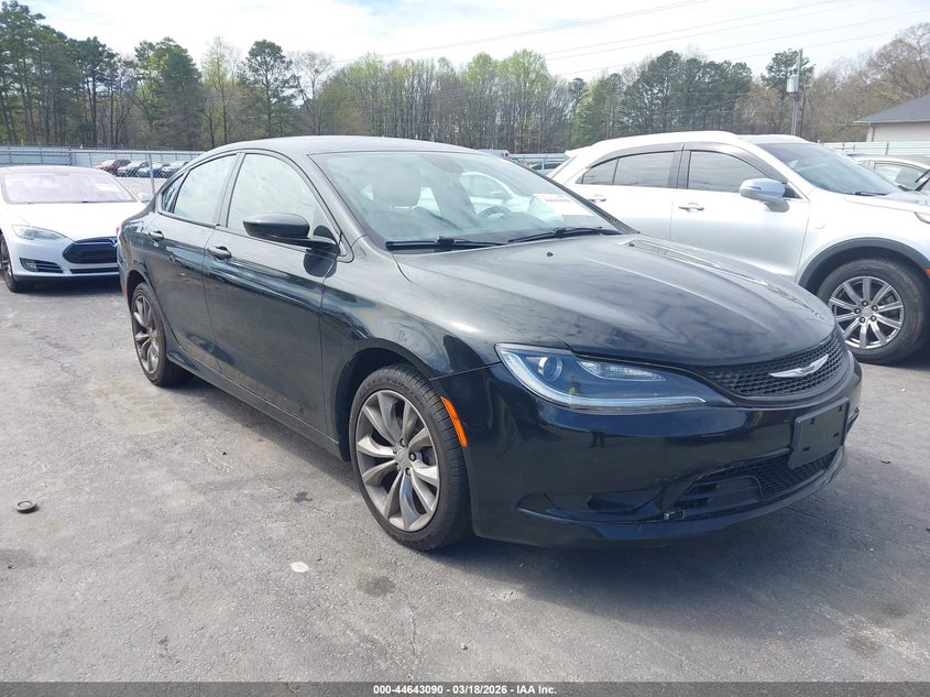 2015 Chrysler 200 S