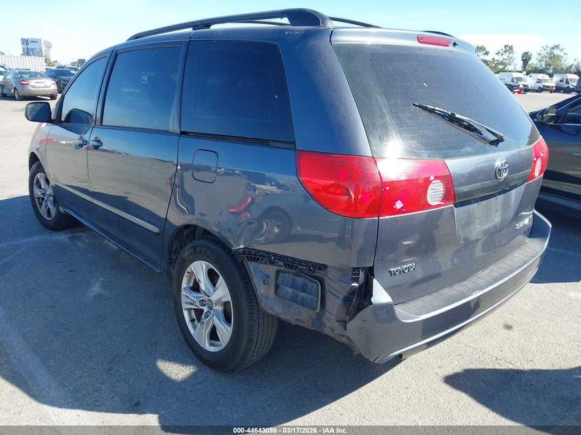 2006 Toyota Sienna