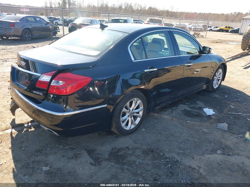 2013 Hyundai Genesis 3.8