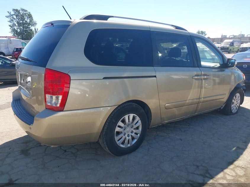 2011 Kia Sedona Lx