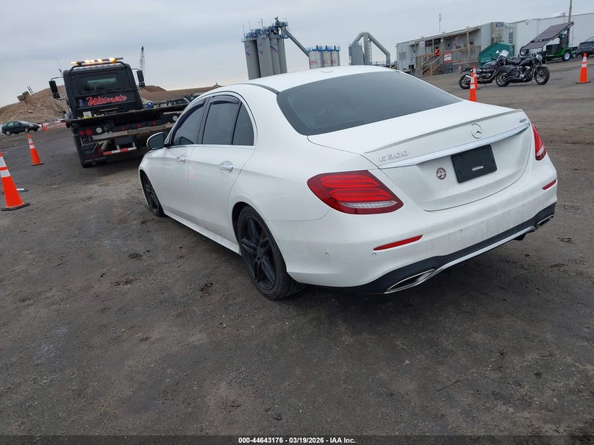 2017 Mercedes-Benz E 300 4Matic
