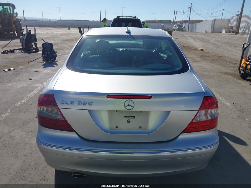 2007 Mercedes-Benz Clk 350 VIN: WDBTJ56H27F216085 Lot: 44643281