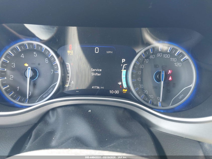 2022 Chrysler Pacifica - view 7