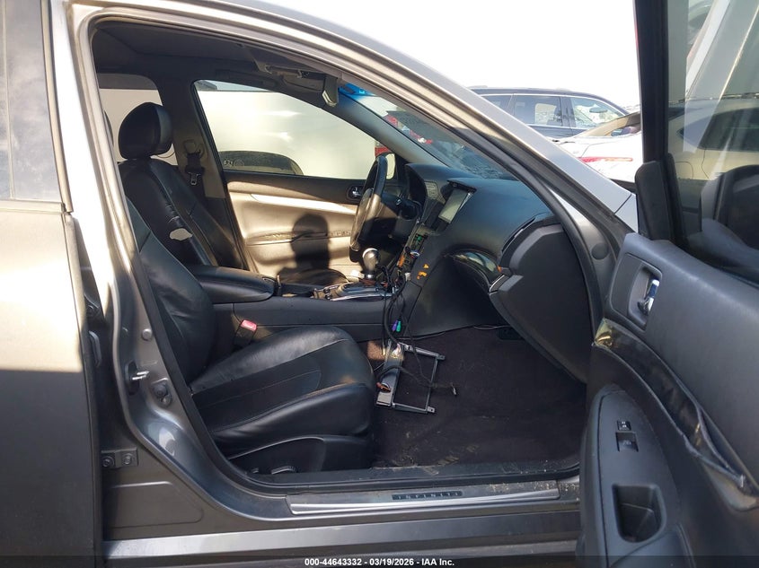 2011 Infiniti G37 Journey