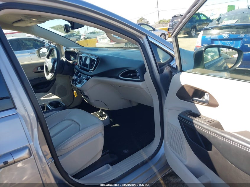 2021 Chrysler Voyager Lxi