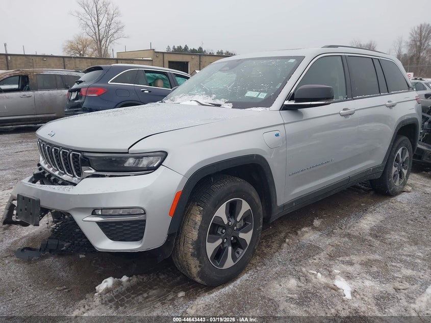 1C4RJYB69PC633450 2023 JEEP GRAND CHEROKEE 4XE photo 1