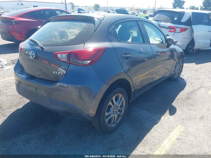 2020 Toyota Yaris Xle