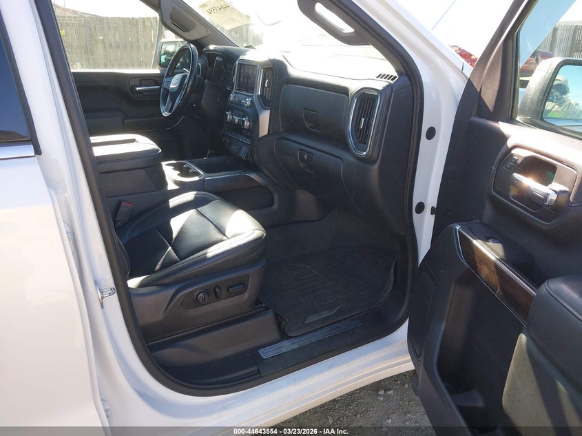 2021 GMC Sierra 1500 4Wd Short Box Slt