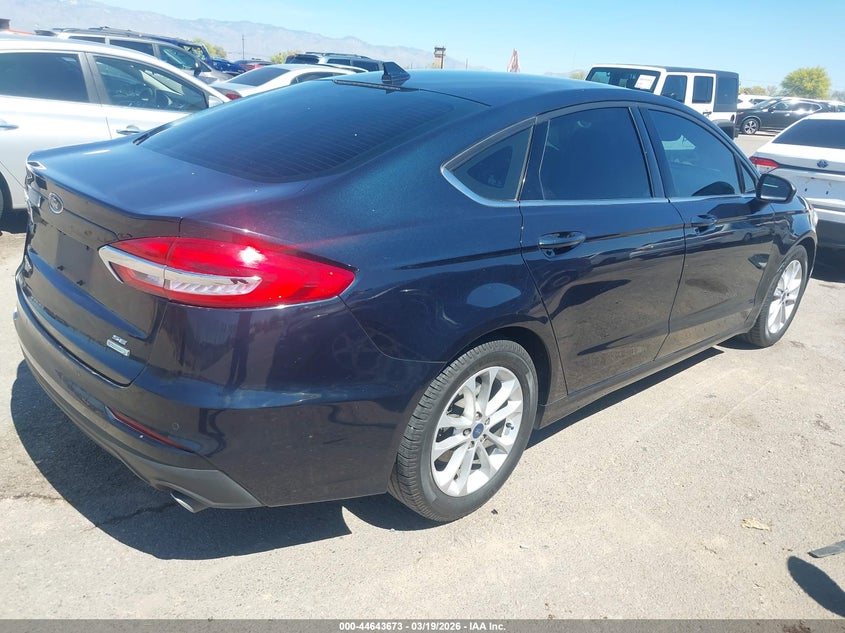 2020 Ford Fusion Se