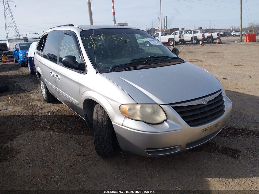 2007 Chrysler Town & Country Lx