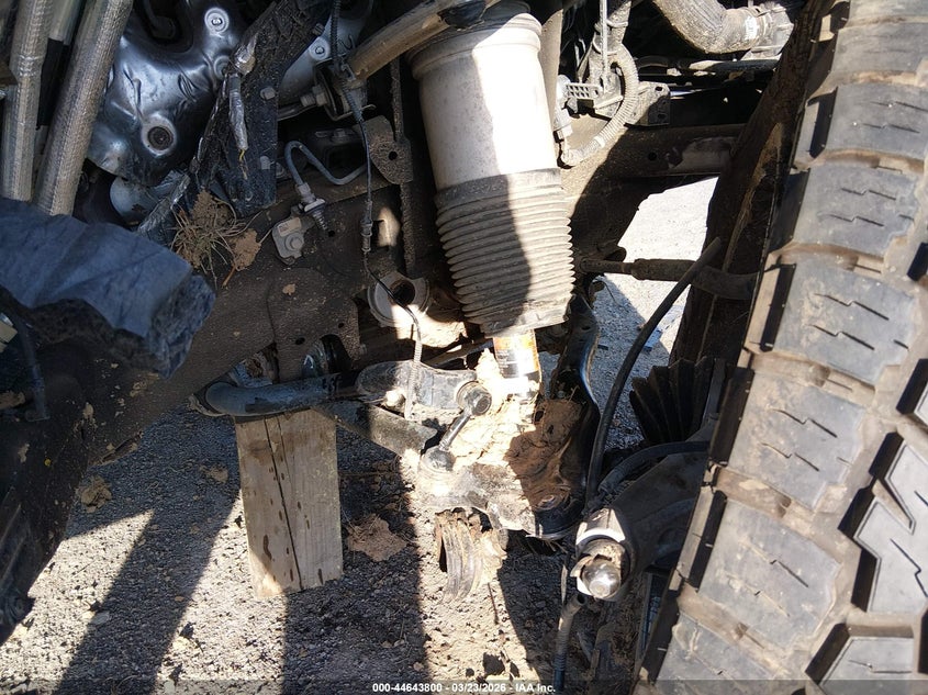 2022 GMC Yukon 4Wd Denali VIN: 1GKS2DKLXNR220321 Lot: 44643800