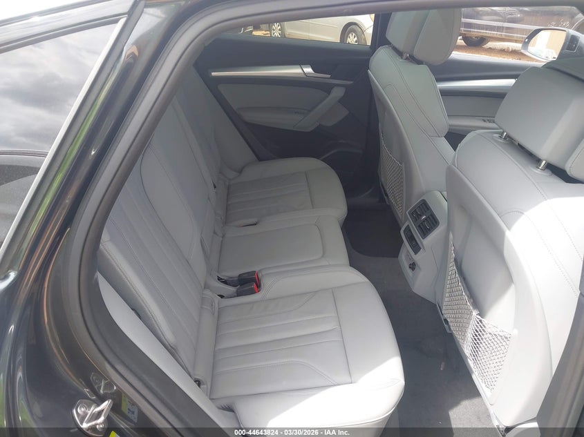 2024 Audi Q5 Sportback Premium Plus 45 Tfsi S Line Quattro S Tronic VIN: WA15AAFY7R2046572 Lot: 44643824