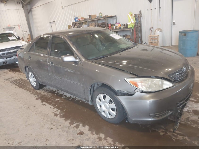 2004 Toyota Camry Le