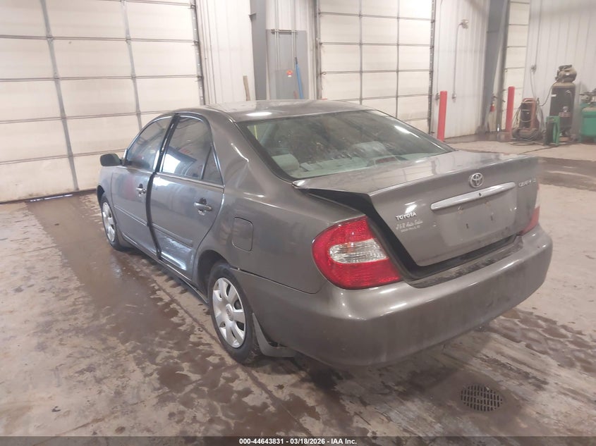 2004 Toyota Camry Le