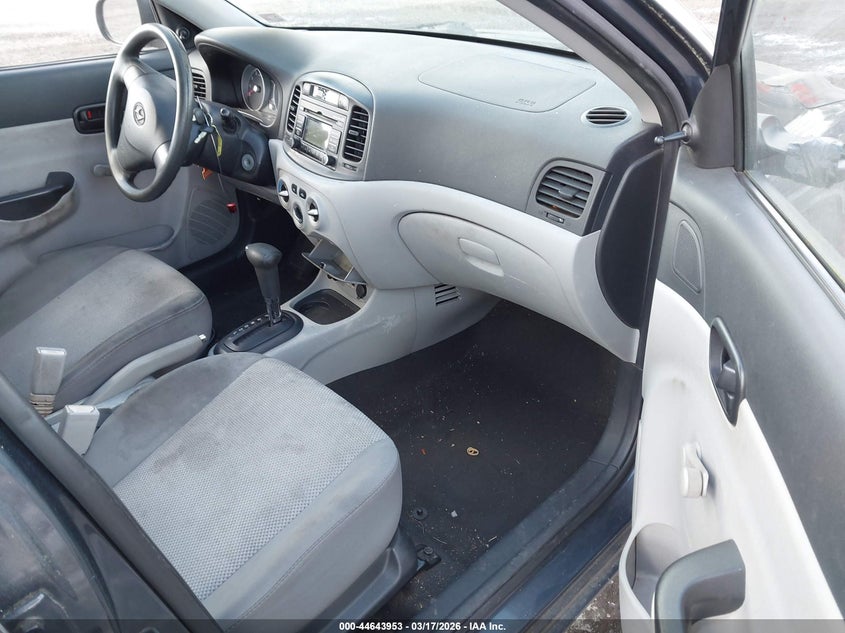 2011 Hyundai Accent Gls