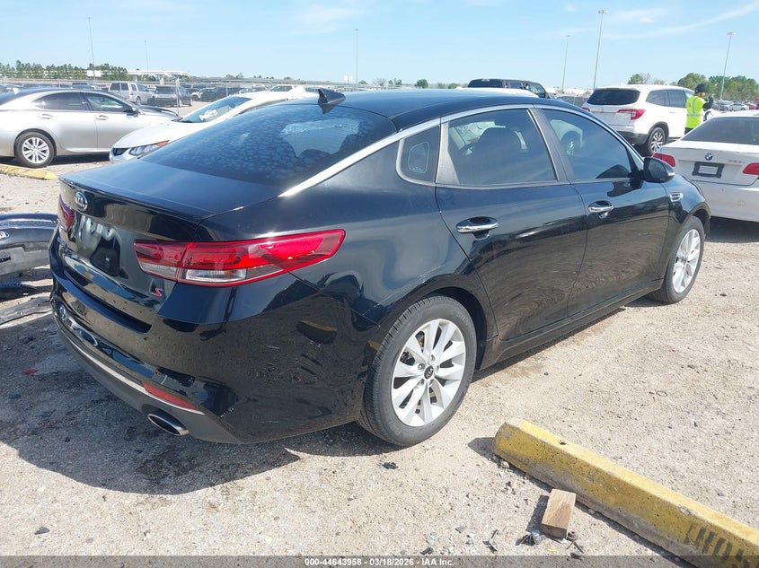 2018 Kia Optima S