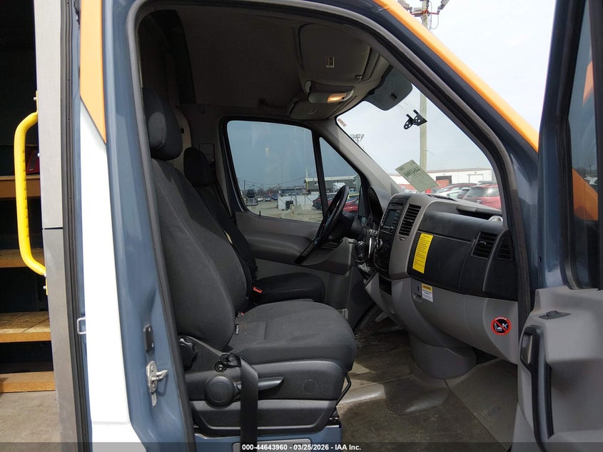 2018 Mercedes-Benz Sprinter 2500 Standard Roof V6