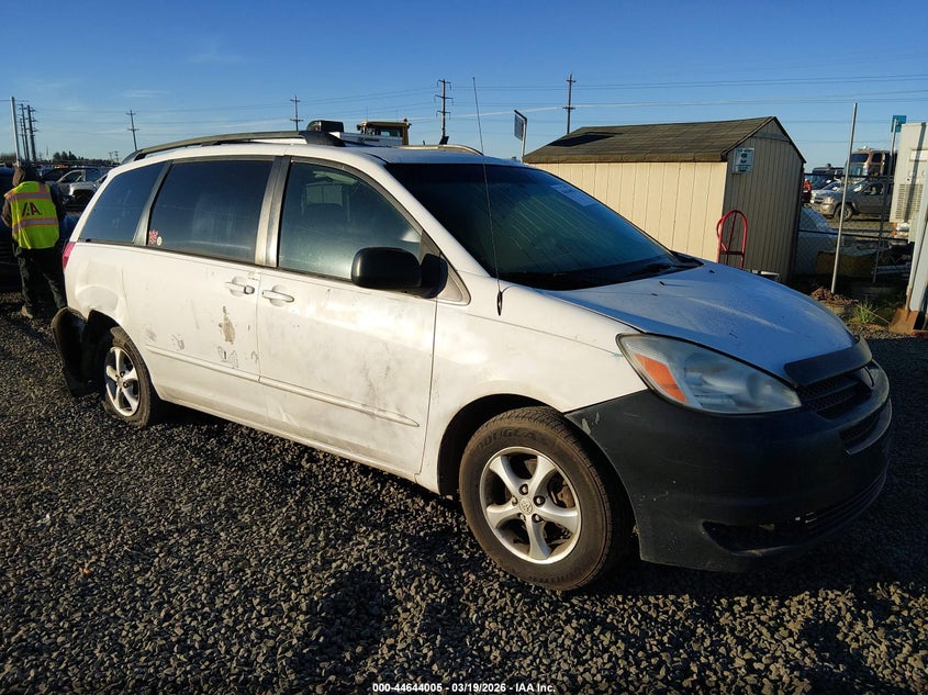 2004 Toyota Sienna Le