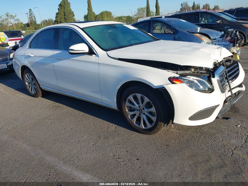 2019 Mercedes-Benz E 300