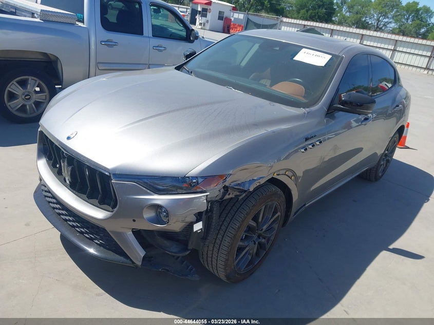 Vin: zn661yum3nx384176, lot: 45141072, maserati levante modena 20222