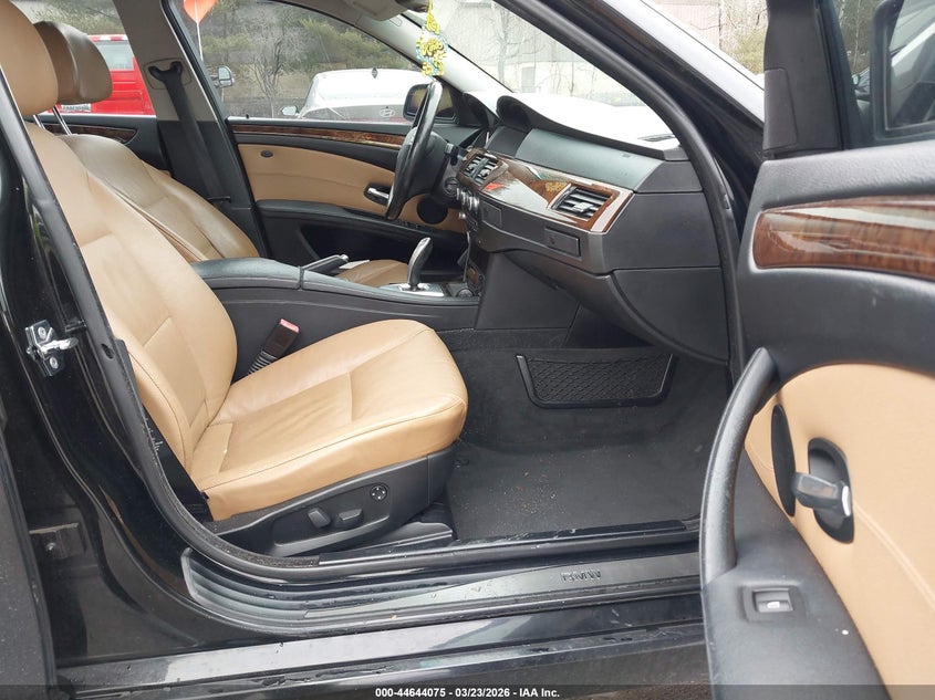 2009 BMW 528I xDrive