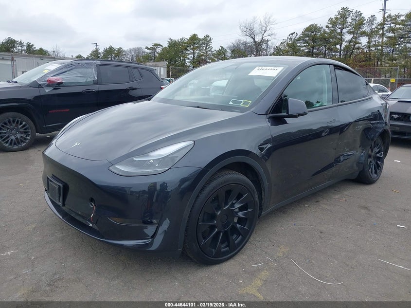 Vin: 7saygdee6sf258220, lot: 45141118, tesla model y long range dual motor all-wheel drive 20252