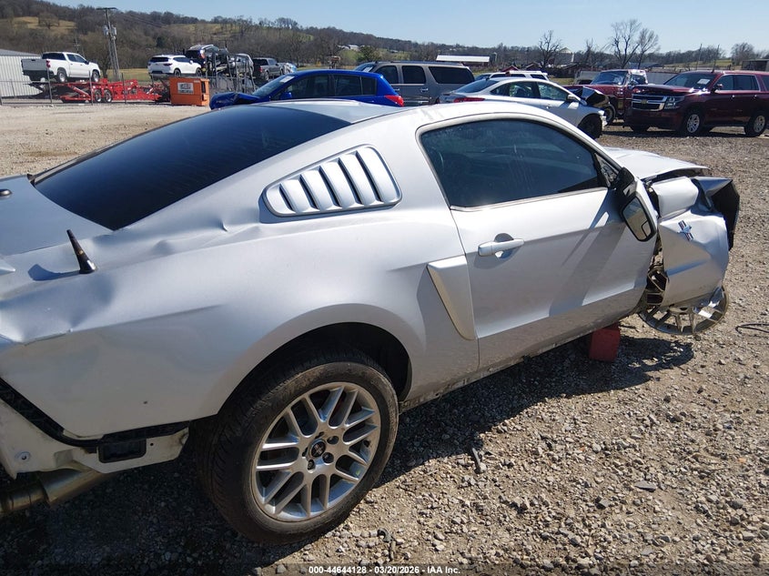 2012 Ford Mustang 3.7 V6 Premium silver Lot 111044644128 Vin 1ZVBP8AM6C5230134