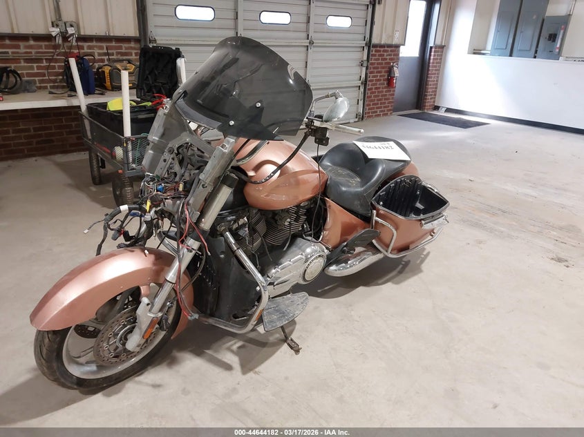 2013 Victory Motorcycles Cross Country Tour